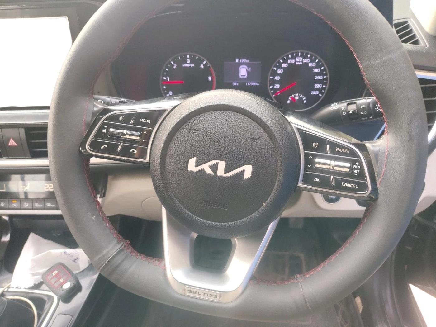 2021 KIA SELTOS HTX 1.5 DIESEL, Diesel, Manual, 1,17,089 km, interior