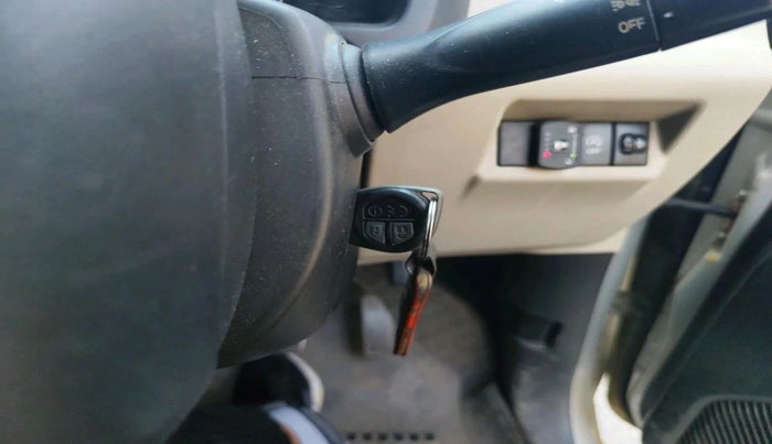 2022 Maruti New Wagon-R VXI 1.0, CNG, Manual, 83,714 km, interior