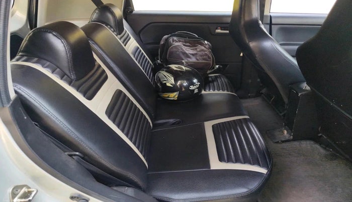 2022 Maruti New Wagon-R VXI 1.0, CNG, Manual, 83,714 km, interior