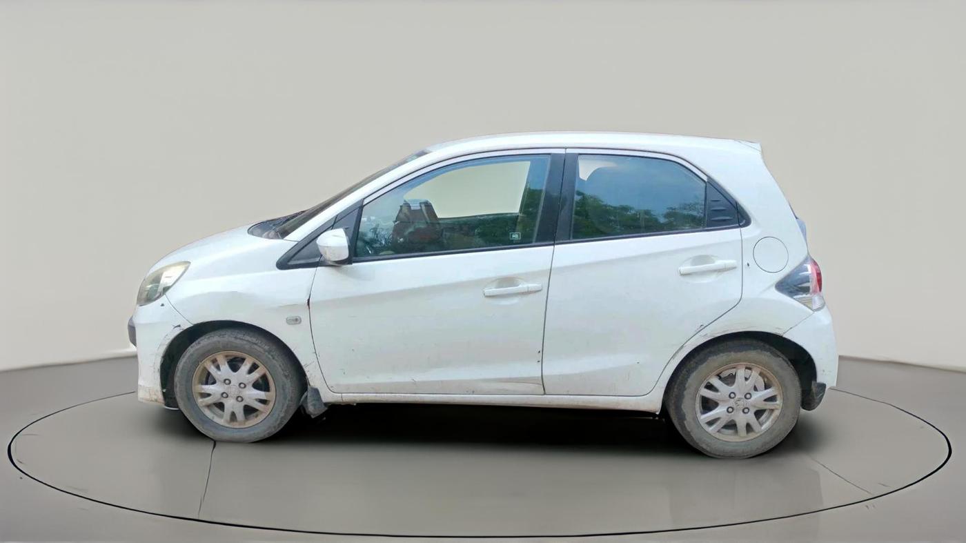 2013 Honda Brio VX MT, Petrol, Manual, 1,26,456 km, exterior