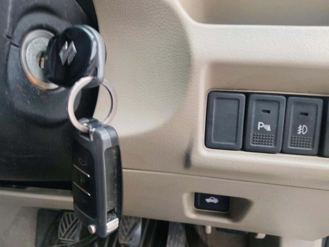 2015 Maruti Ciaz VXI+, Petrol, Manual, 85,901 km, interior