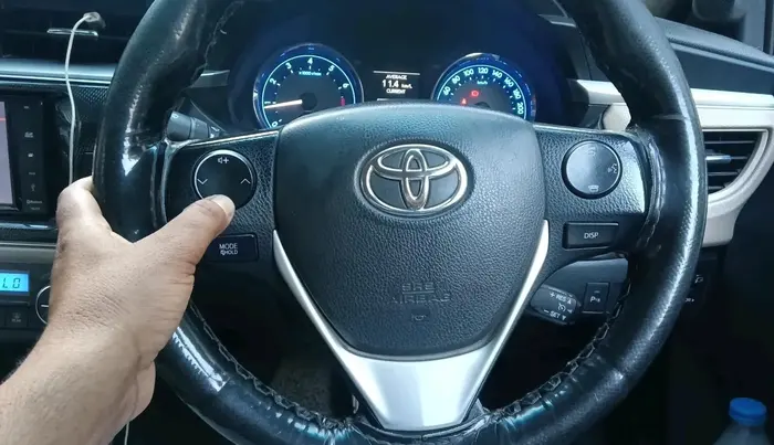 2014 Toyota Corolla Altis VL AT PETROL, Petrol, Automatic, 1,63,119 km, interior
