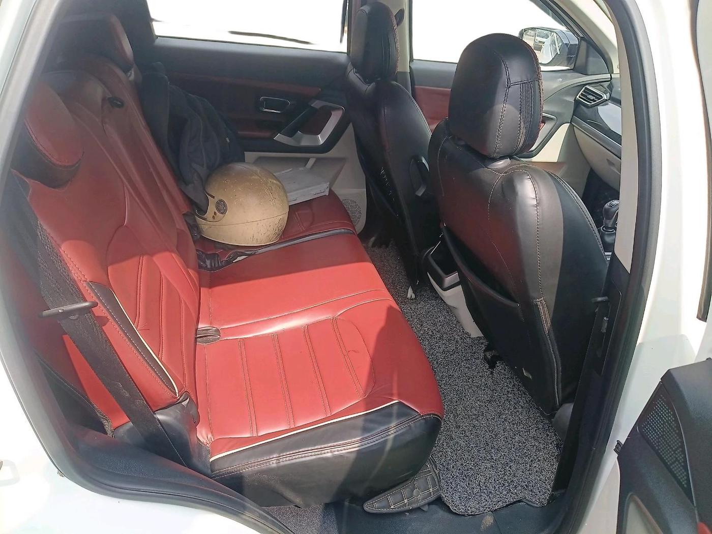 2022 Tata Safari XT PLUS, Diesel, Manual, 38,781 km, interior