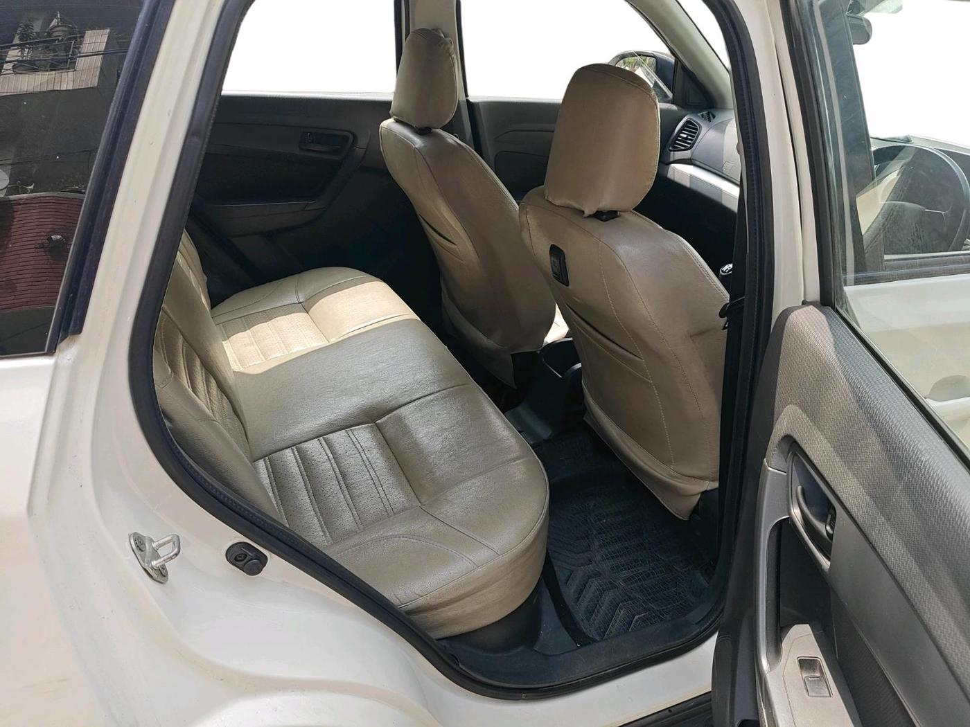 2017 Maruti Vitara Brezza VDI (O), Diesel, Manual, 1,07,910 km, interior