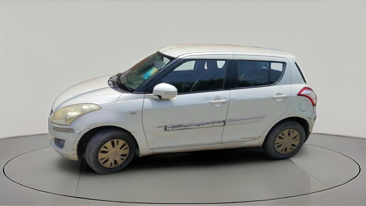 2012 Maruti Swift VXI, CNG, Manual, 1,07,306 km, exterior