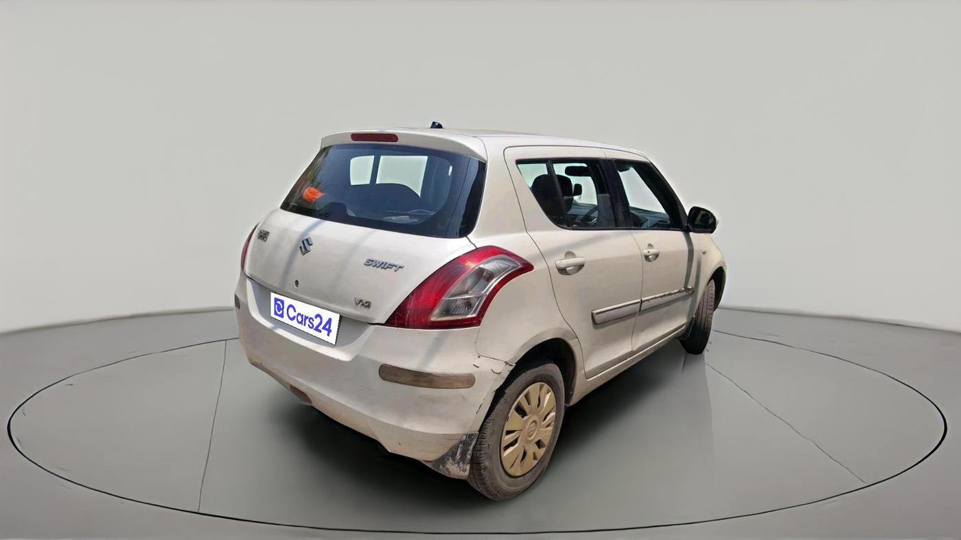 2012 Maruti Swift VXI, CNG, Manual, 1,07,306 km, exterior