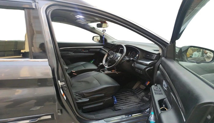 2023 Maruti XL6 ALPHA AT, Petrol, Automatic, 29,701 km, interior