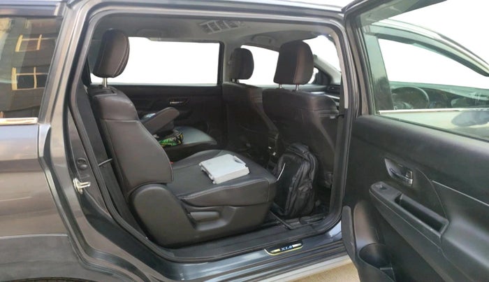 2023 Maruti XL6 ALPHA AT, Petrol, Automatic, 29,701 km, interior