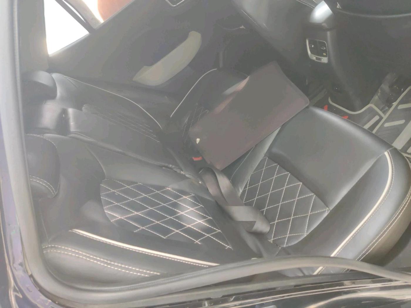2022 Hyundai VENUE SX 1.2 PETROL, Petrol, Manual, 57,948 km, interior