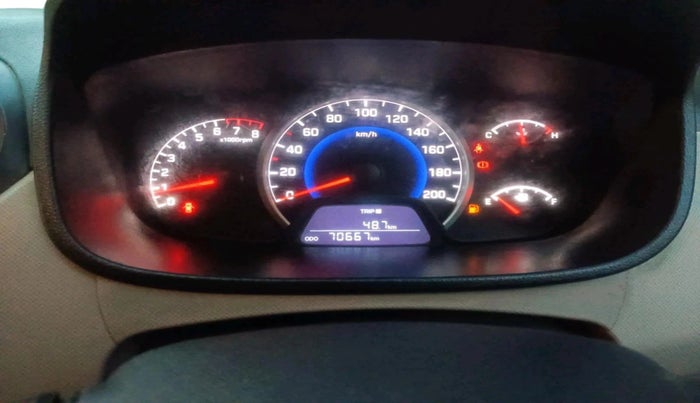 2019 Hyundai Grand i10 SPORTZ 1.2 KAPPA VTVT, CNG, Manual, 70,667 km, interior