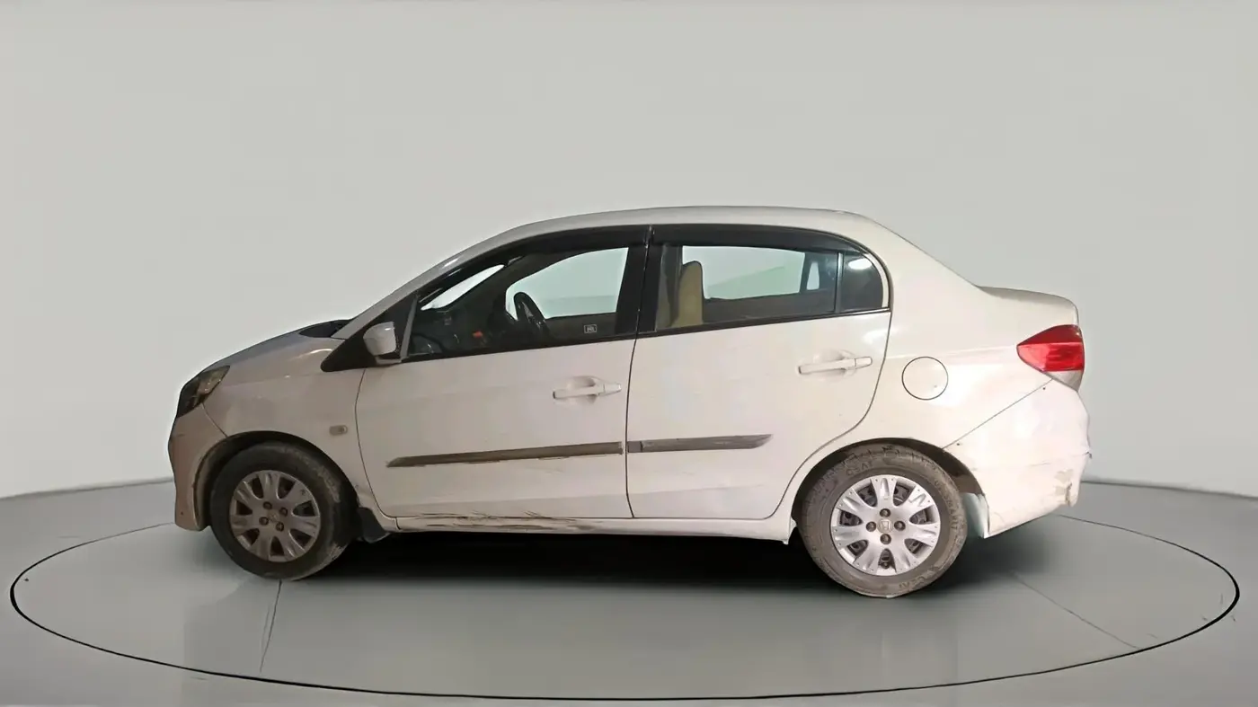 2014 Honda Amaze 1.2L I-VTEC S, CNG, Manual, 1,50,435 km, exterior