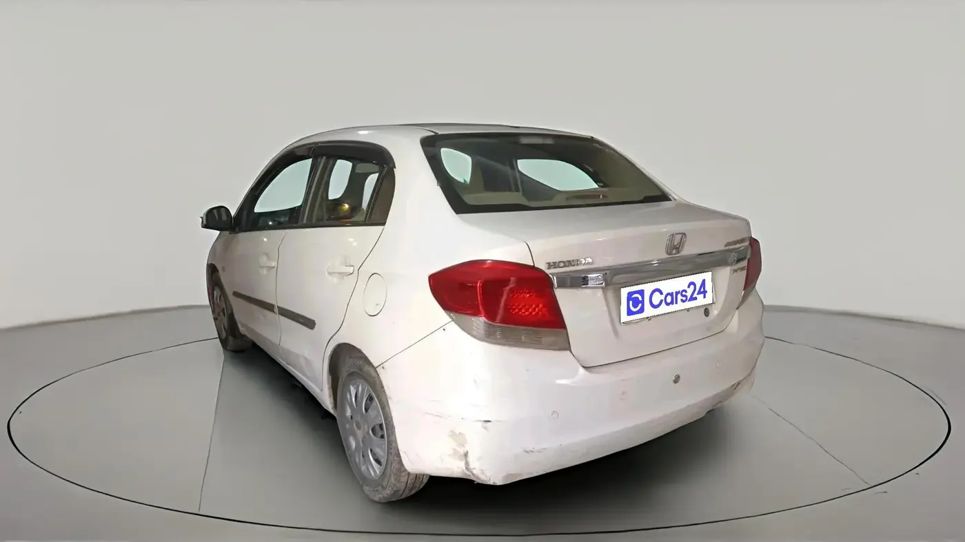 2014 Honda Amaze 1.2L I-VTEC S, CNG, Manual, 1,50,435 km, exterior