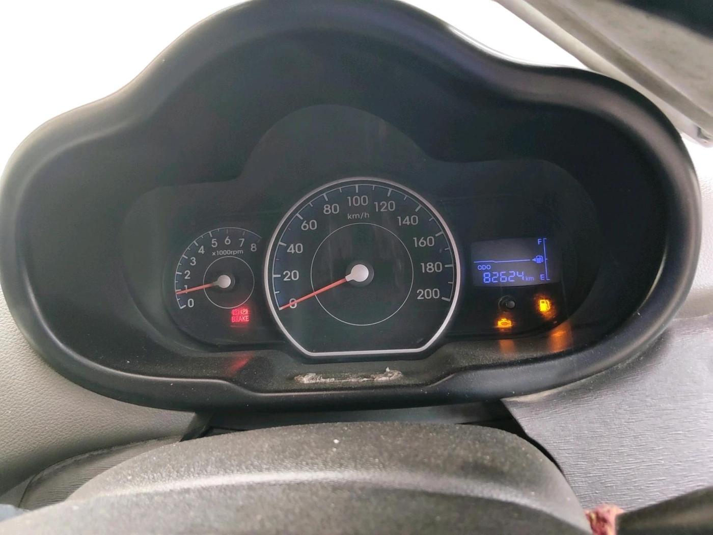 2014 Hyundai i10 SPORTZ 1.1, CNG, Manual, 82,624 km, interior