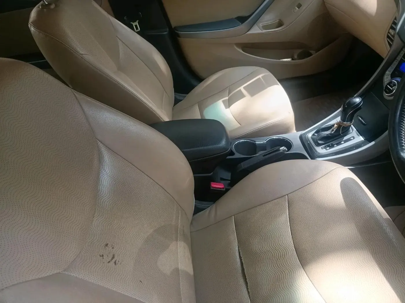 2013 Hyundai New Elantra 1.8 SX AT VTVT, Petrol, Automatic, 61,748 km, interior