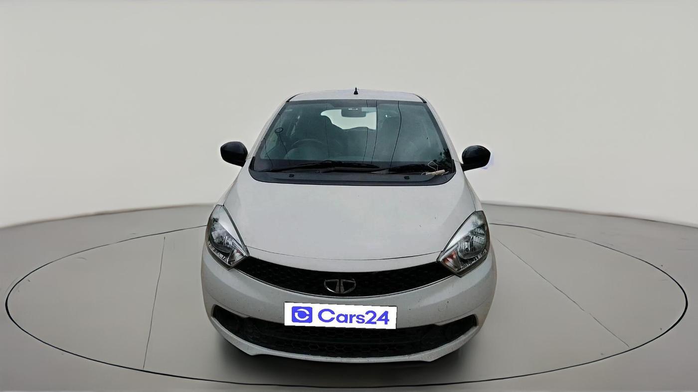 2017 Tata Tiago XE PETROL, CNG, Manual, 80,133 km, exterior
