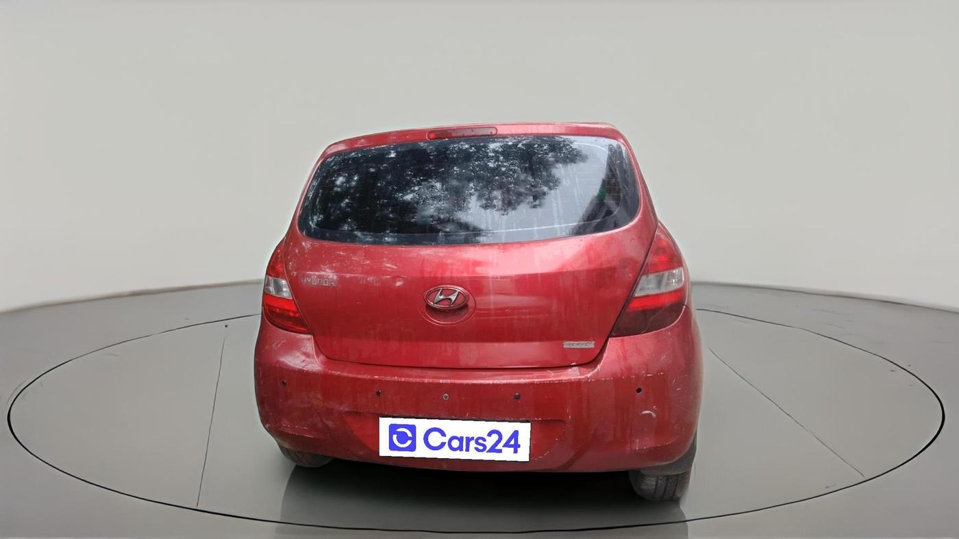 2011 Hyundai i20 SPORTZ 1.2, CNG, Manual, 1,10,438 km, exterior