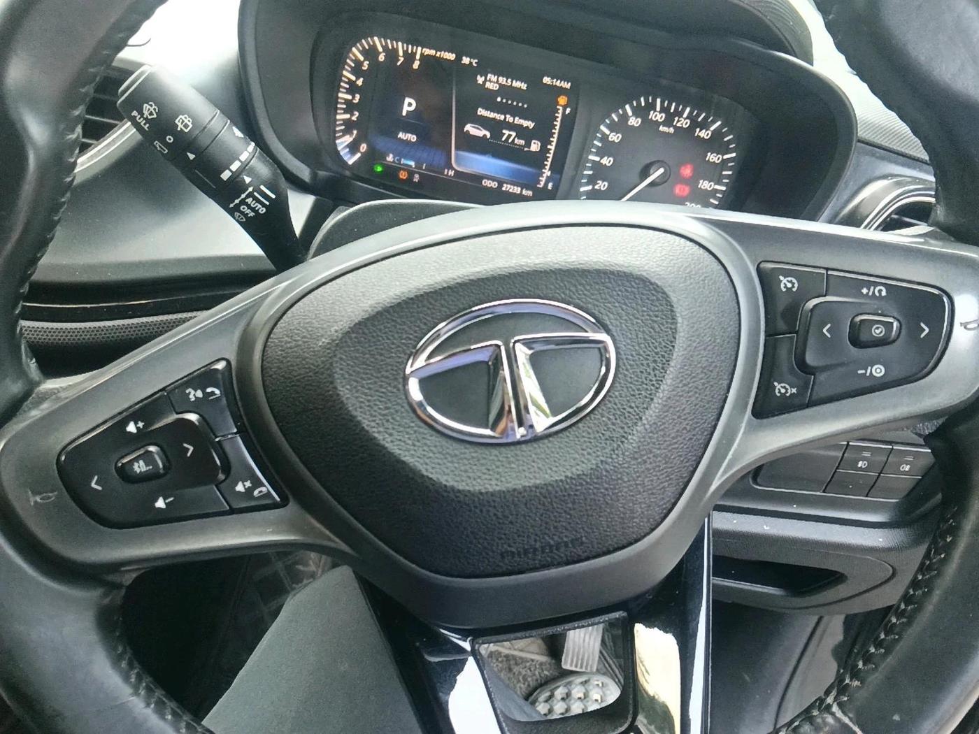2023 Tata ALTROZ  XZA Plus Sunroof Dark Edition, Petrol, Automatic, 27,234 km, interior