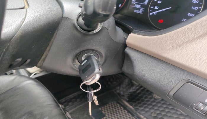 2016 Hyundai Elite i20 SPORTZ 1.4 CRDI, Diesel, Manual, 1,60,506 km, interior