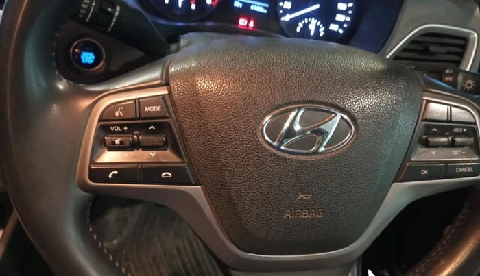 2018 Hyundai Verna 1.6 VTVT SX (O) AT, Petrol, Automatic, 41,438 km, interior