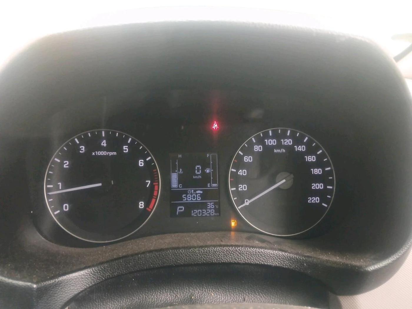 2018 Hyundai Creta SX AT 1.6 PETROL, Petrol, Automatic, 1,20,328 km, interior