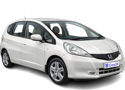 2012 Honda Jazz - Hatchback - Petrol - Manual - ₹1.22 lakh