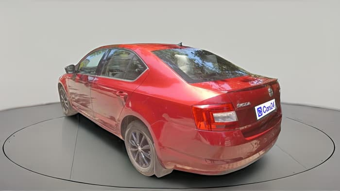 2017 Skoda Octavia 2.0 TDI CR STYLE PLUS AT, Diesel, Automatic, 2,17,886 km, exterior