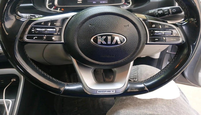 2021 KIA SONET HTX 1.5, Diesel, Manual, 1,61,961 km, interior