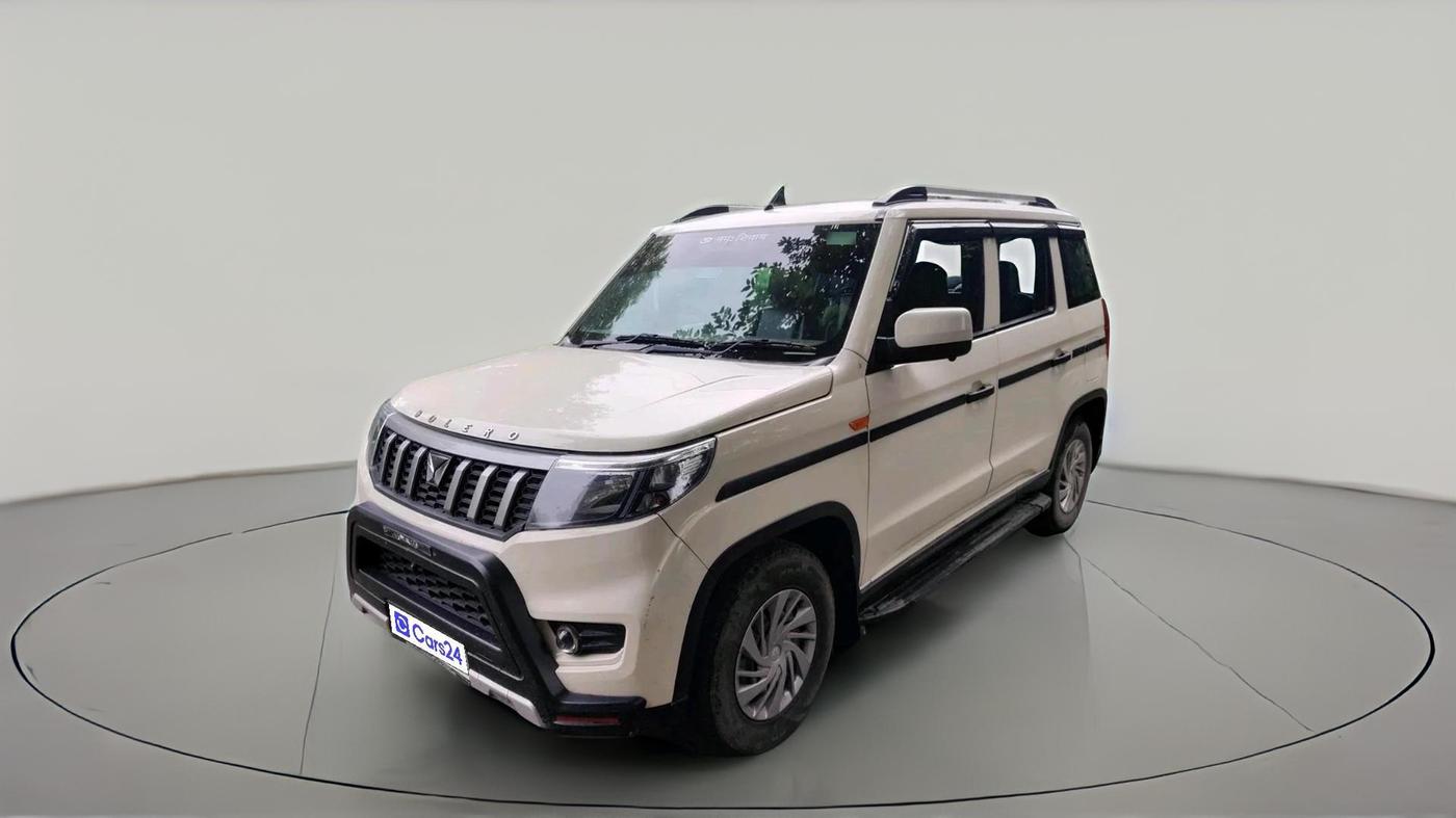 2024 Mahindra BOLERO NEO N 8, Diesel, Manual, 49,727 km, exterior