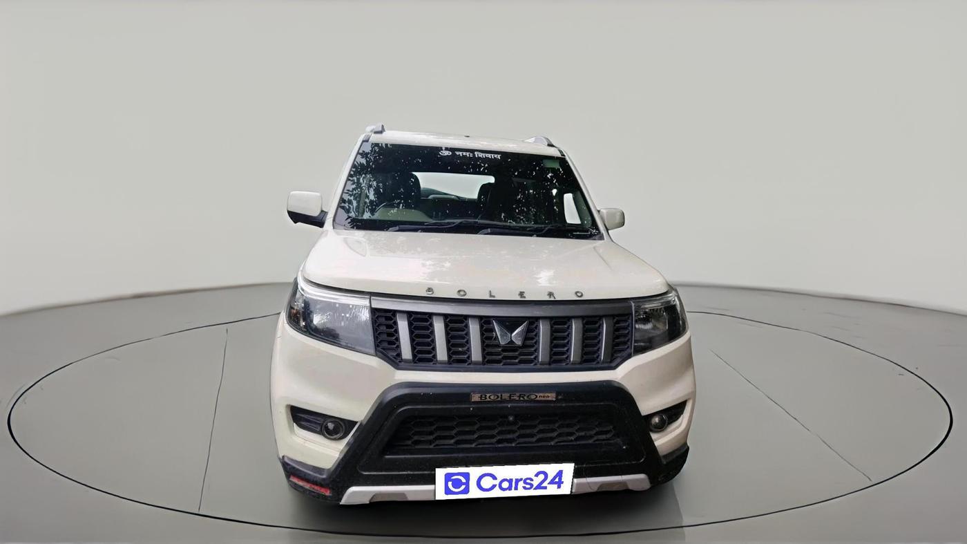 2024 Mahindra BOLERO NEO N 8, Diesel, Manual, 49,727 km, exterior