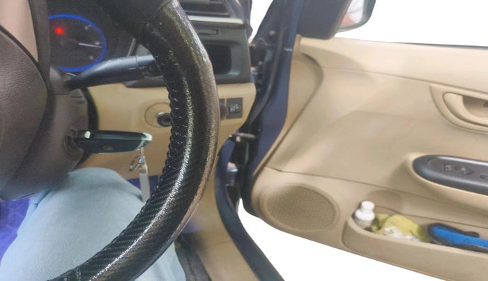 2016 Honda Amaze 1.2L I-VTEC S, Petrol, Manual, 92,440 km, interior