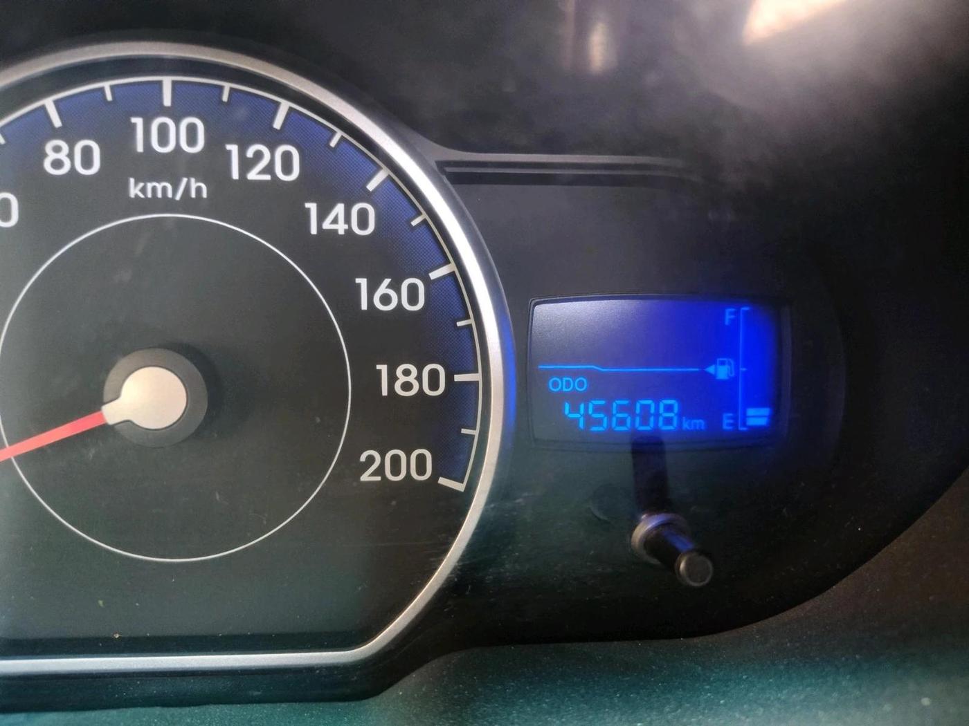 2012 Hyundai i10 MAGNA 1.2, Petrol, Manual, 45,608 km, interior