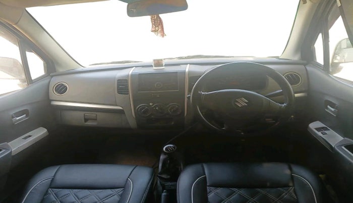 2011 Maruti Wagon R 1.0 LXI CNG, CNG, Manual, 1,51,030 km, interior