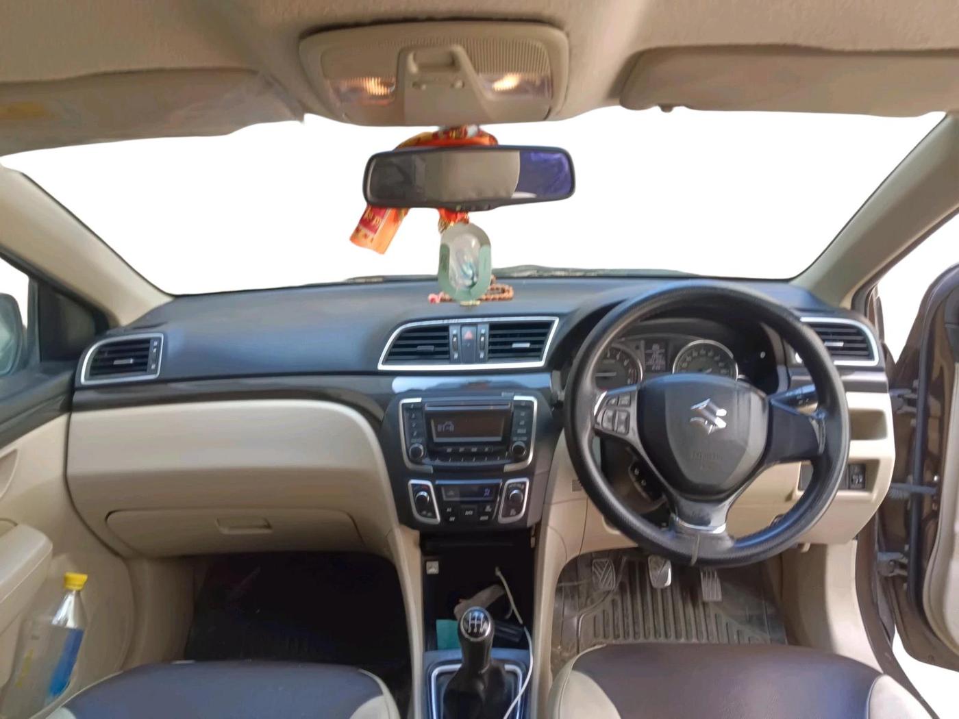 2015 Maruti Ciaz ZXI, Petrol, Manual, 1,33,103 km, interior