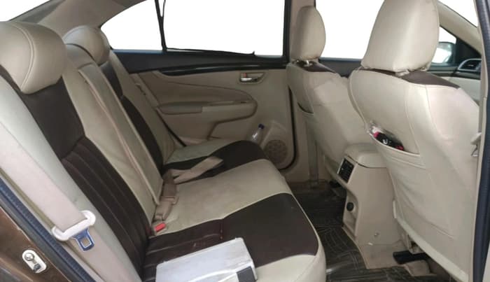 2015 Maruti Ciaz ZXI, Petrol, Manual, 1,33,103 km, interior