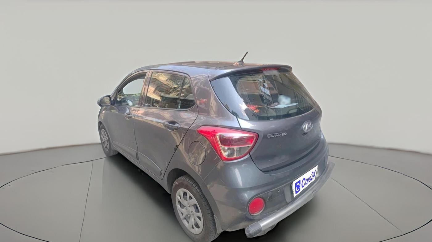 2017 Hyundai Grand i10 SPORTZ 1.2 KAPPA VTVT, CNG, Manual, 55,333 km, exterior