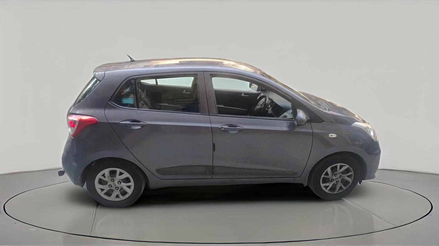 2017 Hyundai Grand i10 SPORTZ 1.2 KAPPA VTVT, CNG, Manual, 55,333 km, exterior
