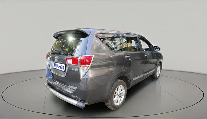 2016 Toyota Innova Crysta 2.4 GX 8 STR, Diesel, Manual, 1,26,167 km, exterior