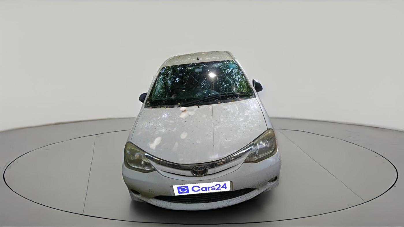 2011 Toyota Etios Liva V, Petrol, Manual, 1,36,992 km, exterior