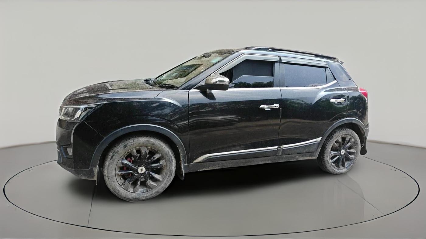 2021 Mahindra XUV300 W8 1.2 PETROL, Petrol, Manual, 74,829 km, exterior