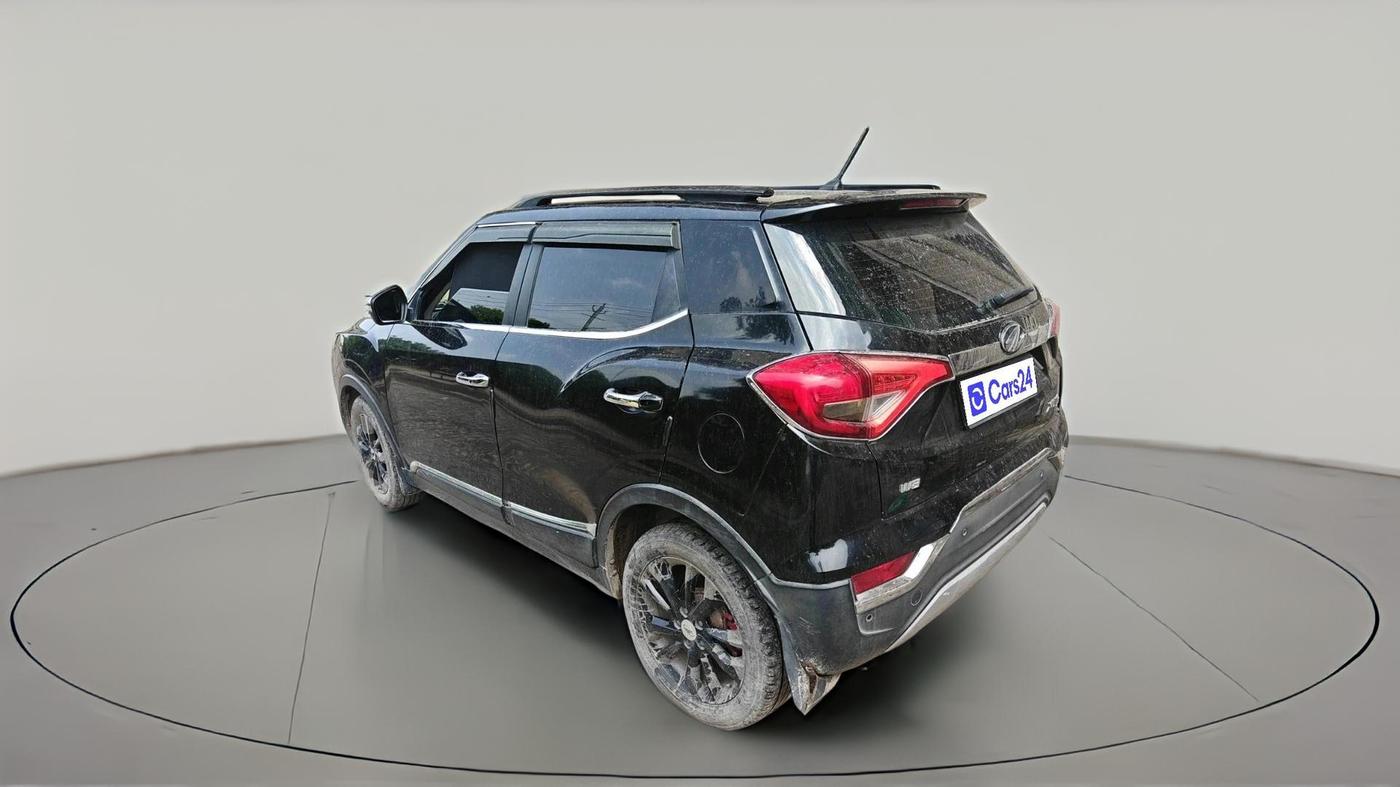 2021 Mahindra XUV300 W8 1.2 PETROL, Petrol, Manual, 74,829 km, exterior