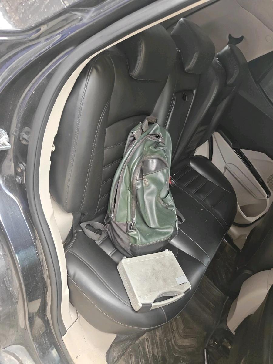 2021 Mahindra XUV300 W8 1.2 PETROL, Petrol, Manual, 74,829 km, interior