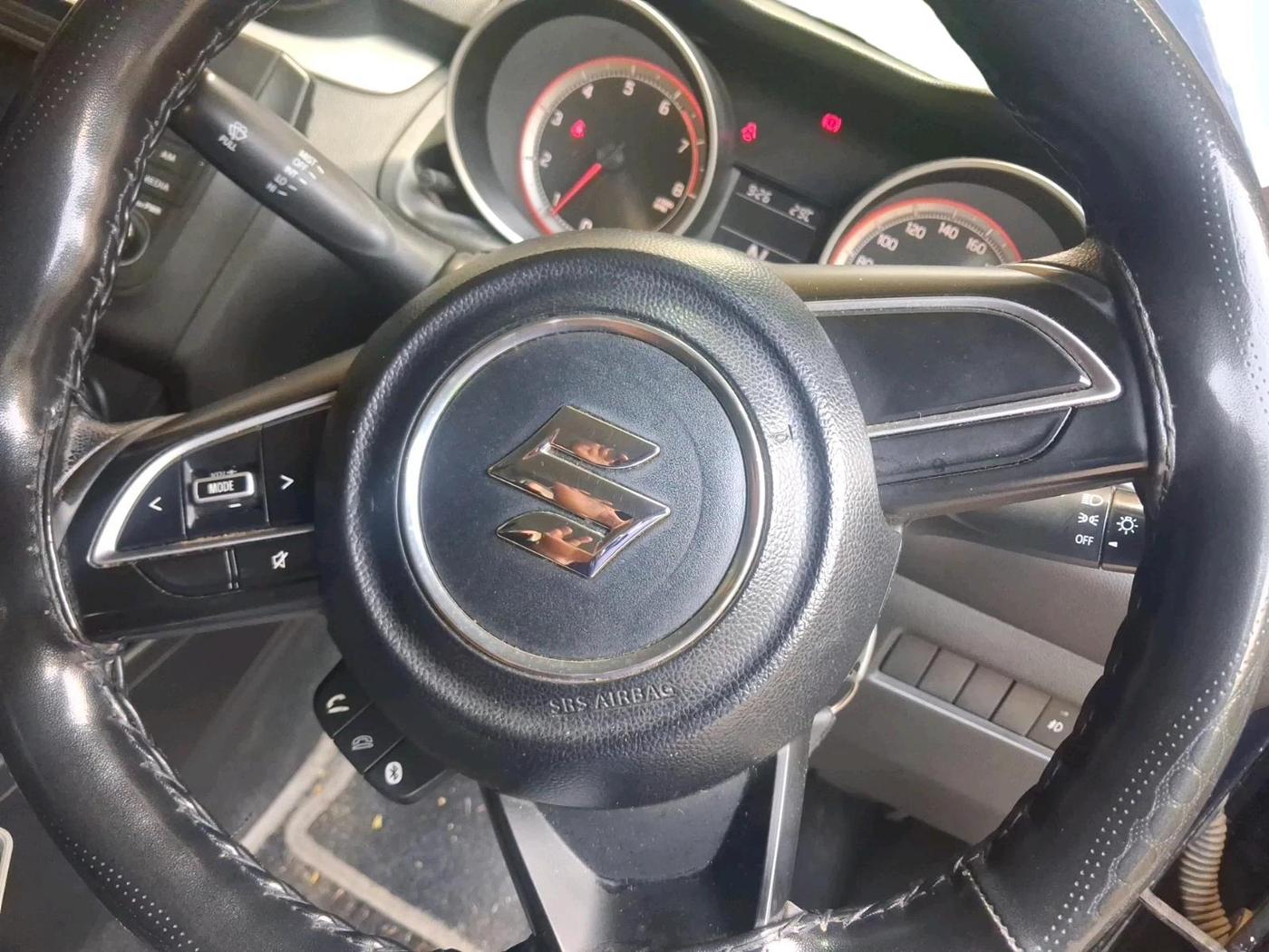2020 Maruti Swift VXI AMT, Petrol, Automatic, 70,783 km, interior