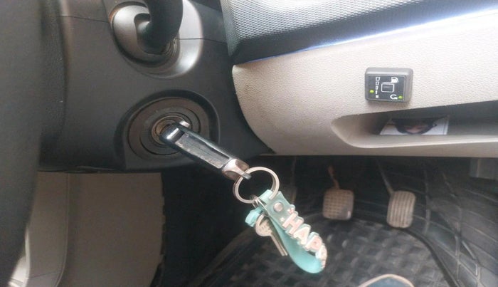 2016 Tata Tiago XM PETROL, CNG, Manual, 87,038 km, interior