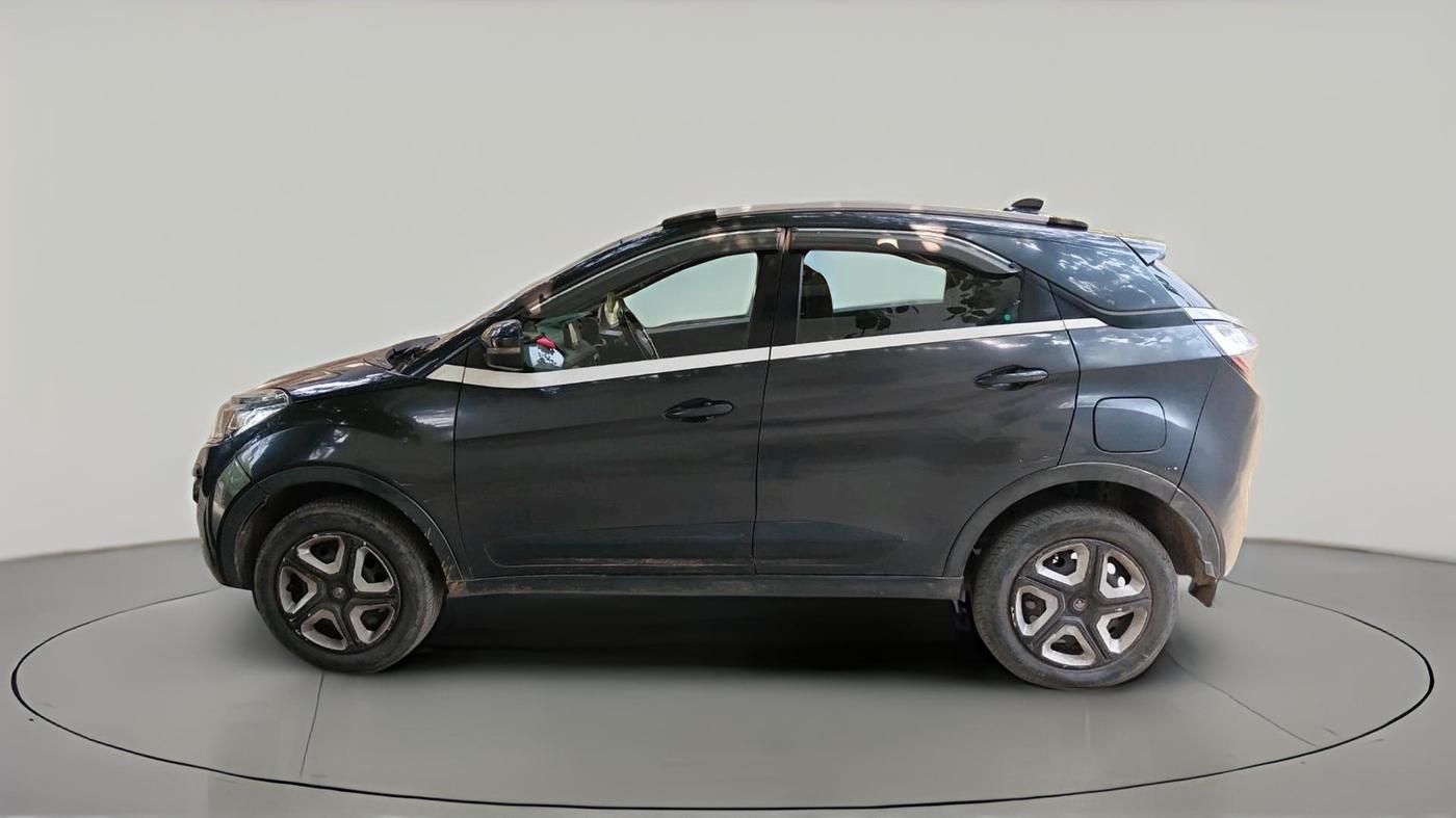 2018 Tata NEXON XZ PETROL, Petrol, Manual, 83,680 km, exterior