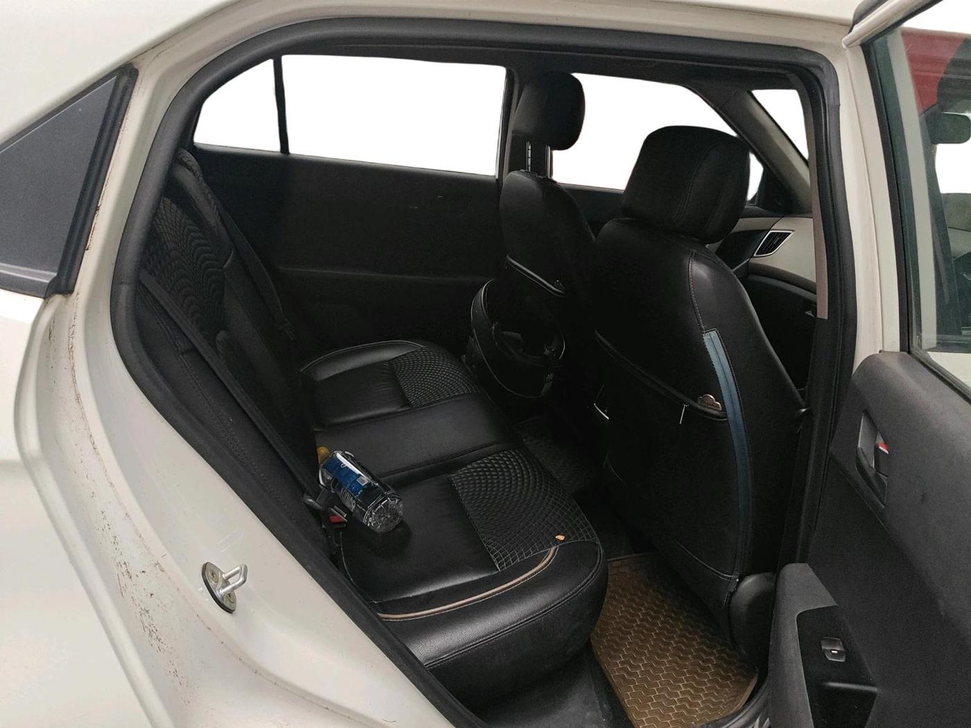 2015 Hyundai Creta BASE 1.6 PETROL, Petrol, Manual, 36,482 km, interior