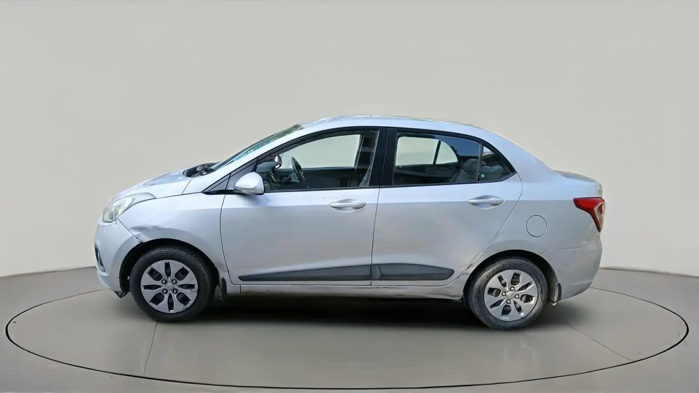 2015 Hyundai Xcent S 1.2, Petrol, Manual, 1,16,502 km, exterior