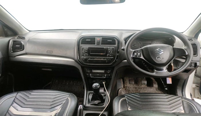 2018 Maruti Vitara Brezza ZDI, Diesel, Manual, 1,36,883 km, interior