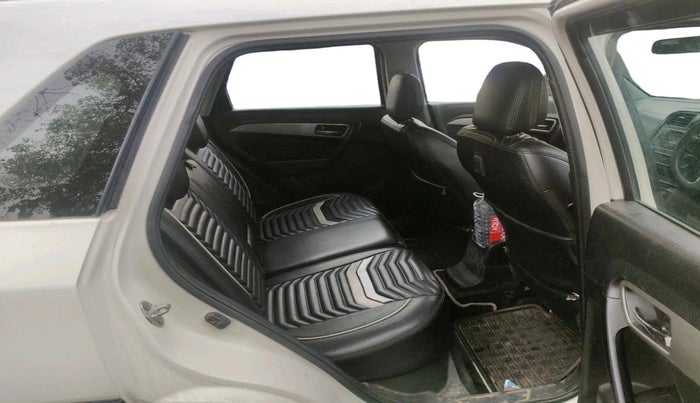 2018 Maruti Vitara Brezza ZDI, Diesel, Manual, 1,36,883 km, interior