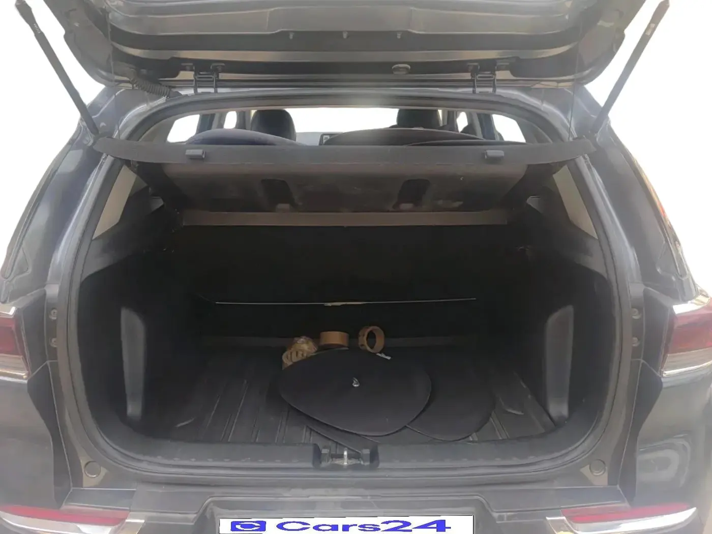 2022 KIA SONET HTK PLUS 1.0 IMT, Petrol, Manual, 9,825 km, exterior