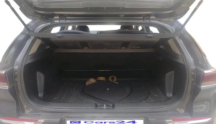 2022 KIA SONET HTK PLUS 1.0 IMT, Petrol, Manual, 9,825 km, exterior